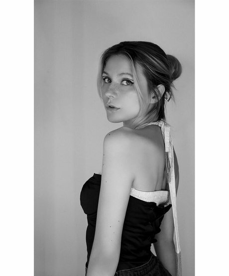 angejla art pornstar photos