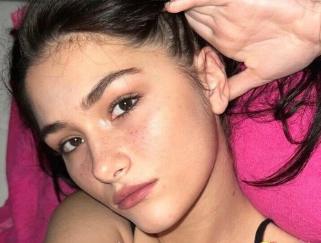 madisonwilson19 star sexy photo