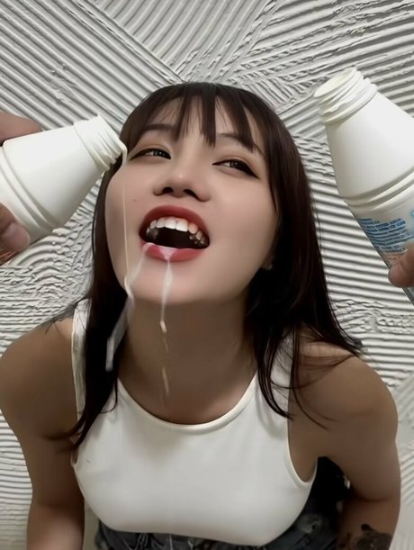 Yiyuan223 nice actress pictures