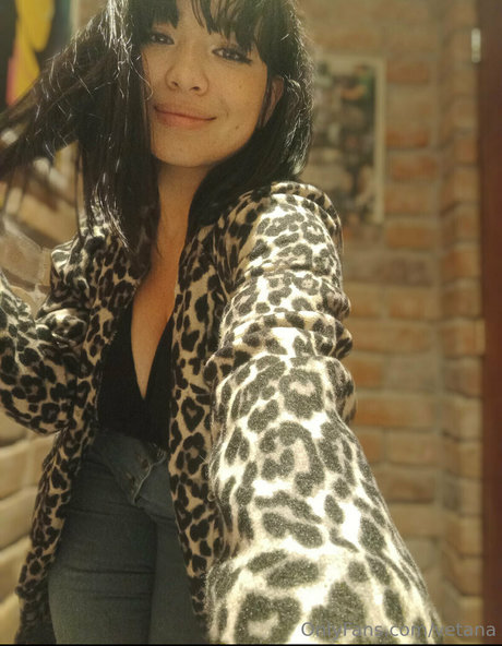vetana naked pornstar pictures