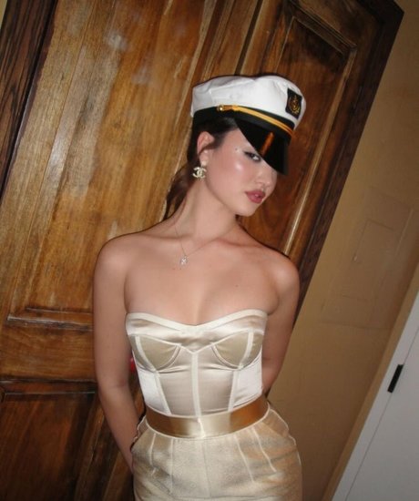 Bella Podaras pornographic star img