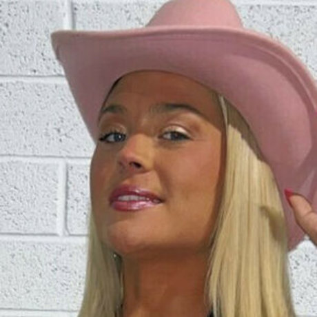 Nicole Owens pretty actress images