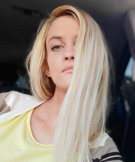 BunnyZuz model exclusive img