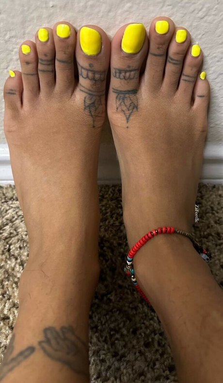 Zafeetllc xxx actress pic