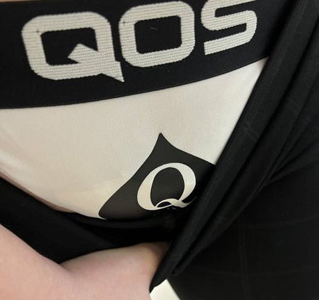 HotWifeHeidi model sexy img