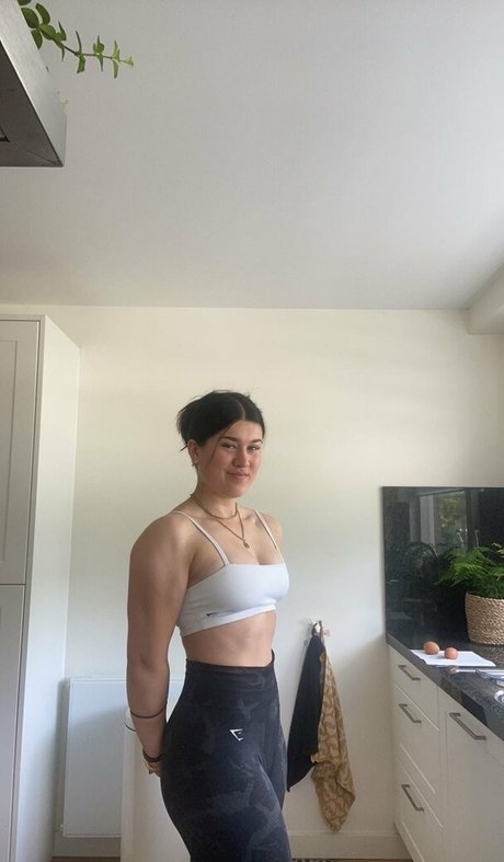 bellaahh42 sex star img