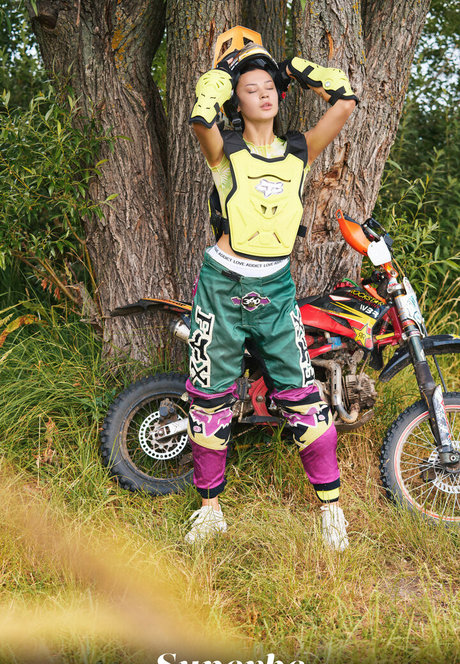 Aria Star star hd gallery