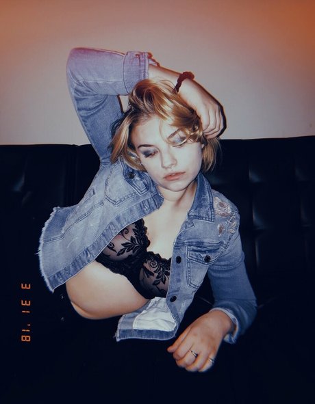 Ruth Choate star top image