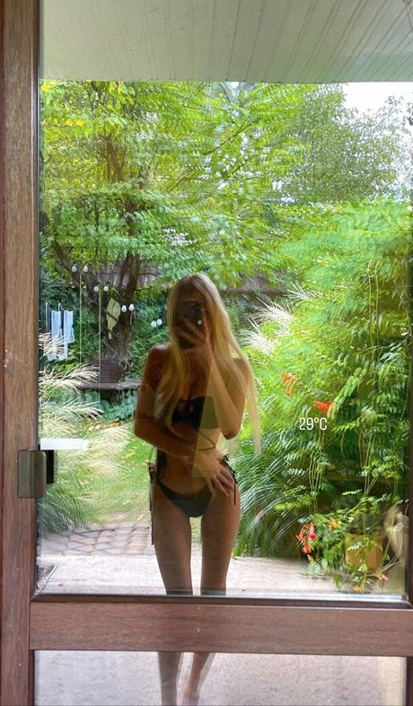 Eva april11 adult actress photos