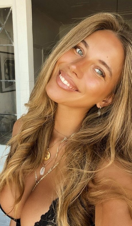 pia__kim nude actress pictures