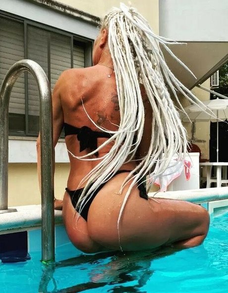 Loredana Modugno hot model image