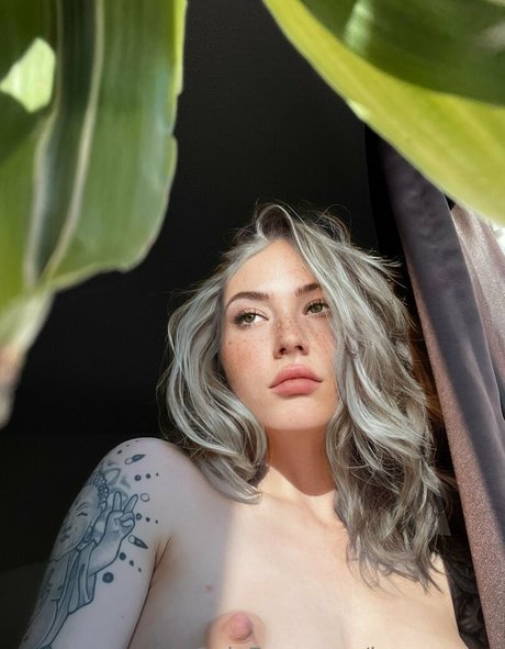 michelle818 free actress photo