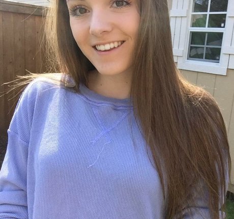 Brenna Winters high quality model archive