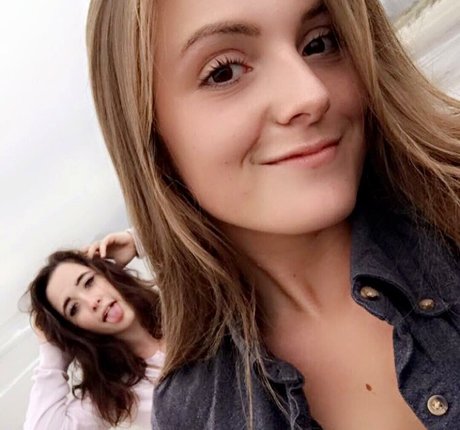 Brenna Winters nude pornstar archive