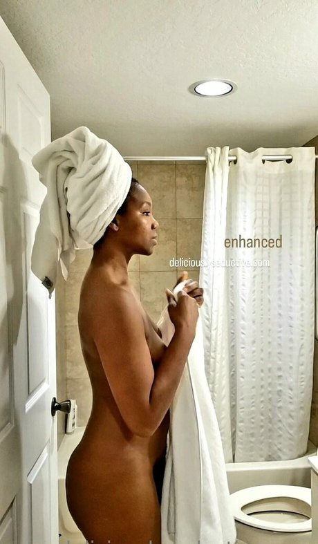 deliciouslyseductive porn model photos