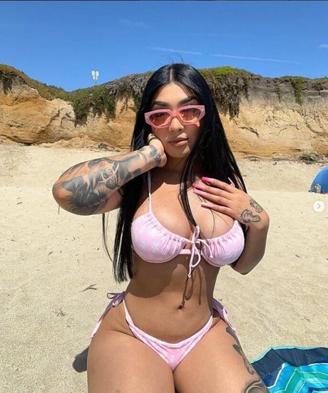 Zslaay pornographic star image