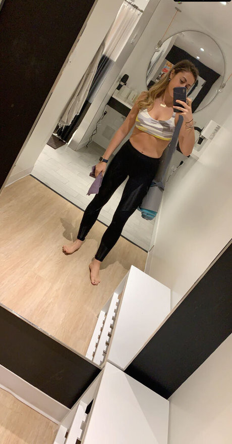 Jenna Zolla nice actress pics