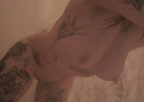 Vikat Bang hot model pictures