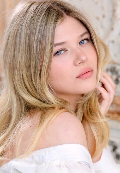 Victoria Lamas pornstar xxx pictures