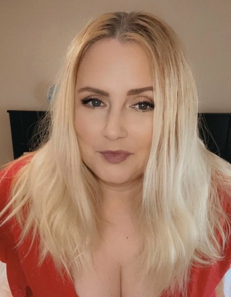 Princesspea0318 star hot images