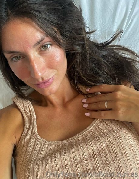 oficial zuri as pornstar adult pic