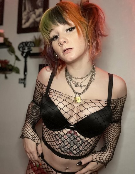 stoneygeminifree sexy actress picture