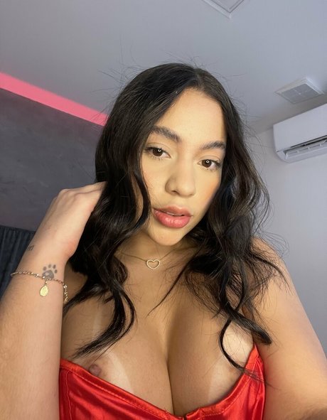 dulce small free model photos