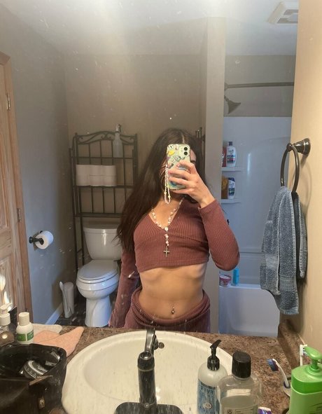 snow love nude star img