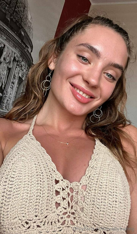 vallybunny free model photos