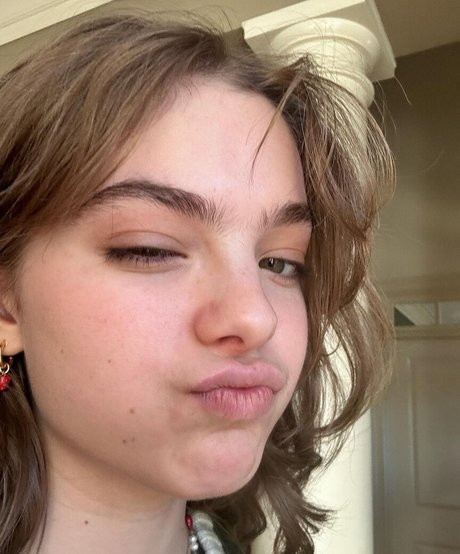 Isabel Myers pornstar sex images