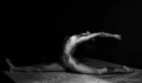 linsmarquez exclusive model image