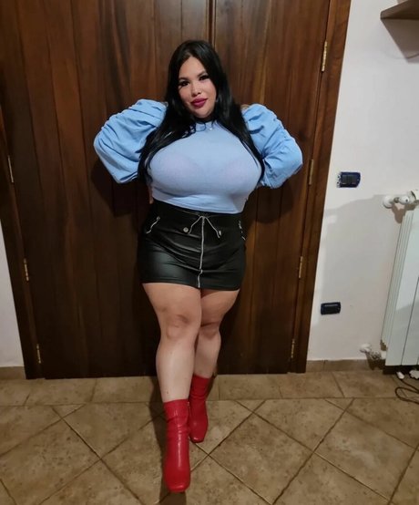 Naty Mari Profile pic