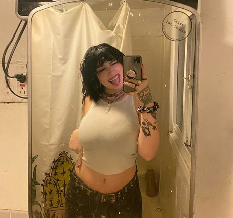 Adrianna Cooletti model exclusive archive