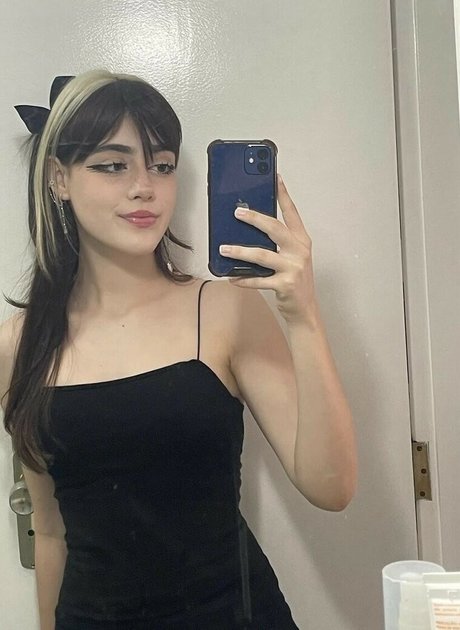 aangelarrochista pornstar nudes image