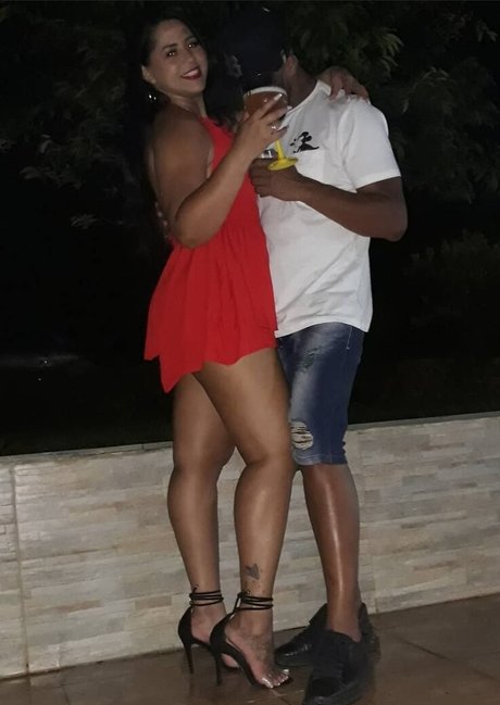 Casadas HotWife model porn galleries