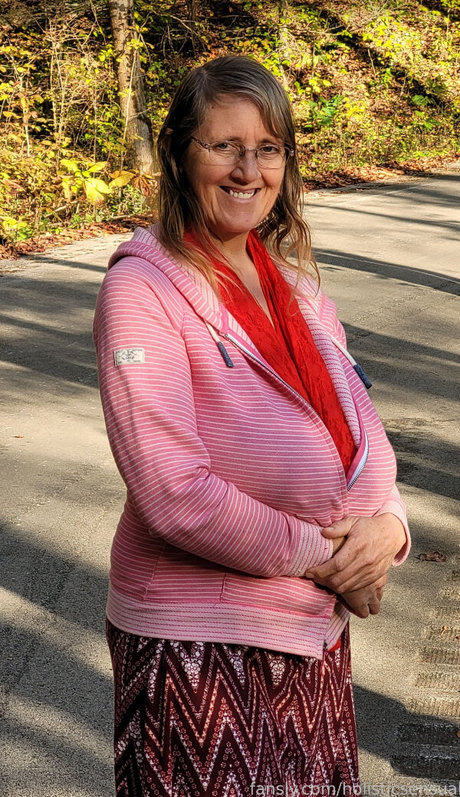 Busty Petra nice model picture