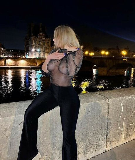 Giulia Leopardi art star gallery