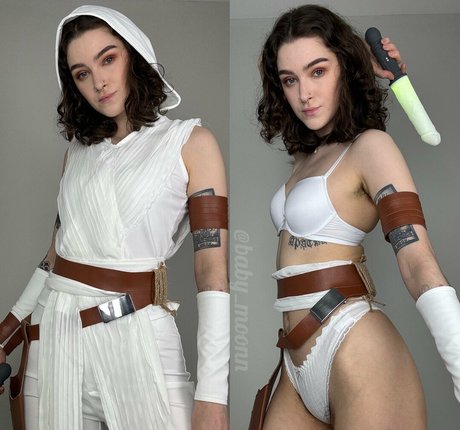 Rae Moonn star nude archive