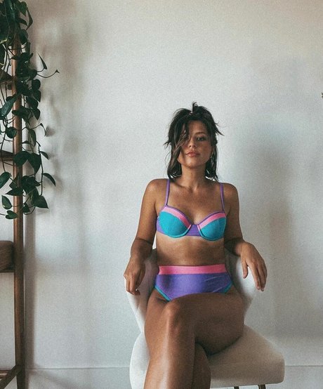 Katie Thurston star pornographic galleries