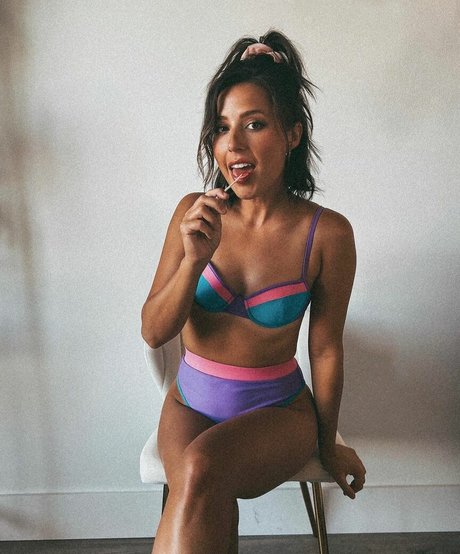 Katie Thurston exclusive pornstar archive