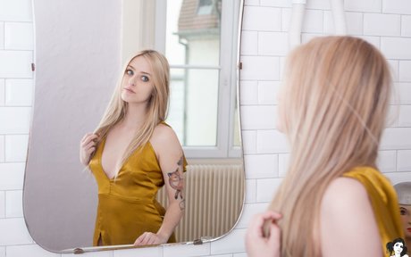 Wilhelmine star nudes image