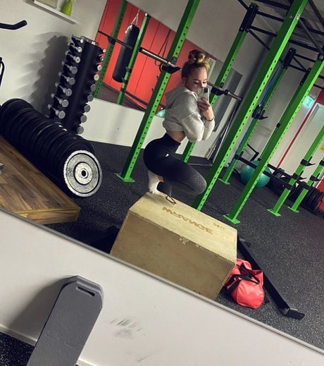 Ronjalexandra sex actress archive