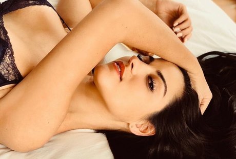 Maite Perroni pretty pornstar photos