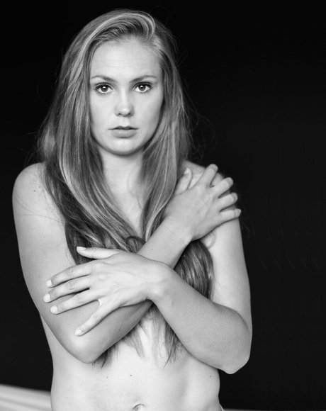 Female Football hot model gallery