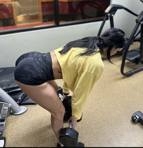 Marina Joelle best star photos