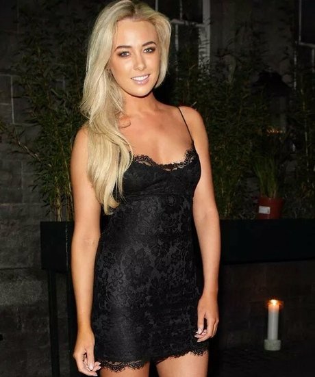 Nicola Hughes star sex archive