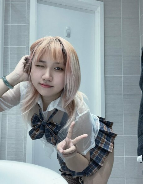 leynnercutie pornstar nudes gallery