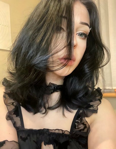 nekooogirl nudes star img