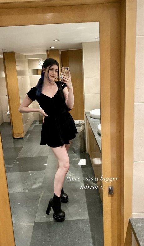 Trashpotatopie model nudes galleries