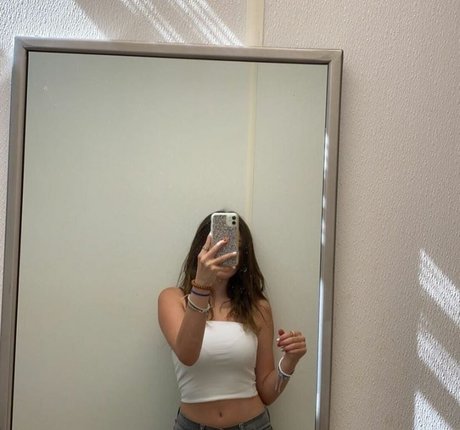 Lillie Goldman sexy actress galleries